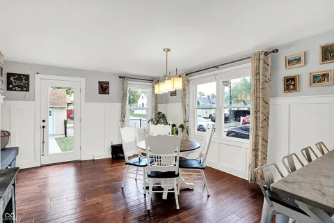 $279,900 | 301 North 17th Avenue, Beech Grove, IN 46107