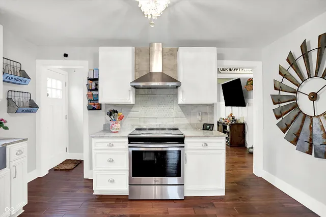 $279,900 | 301 North 17th Avenue, Beech Grove, IN 46107