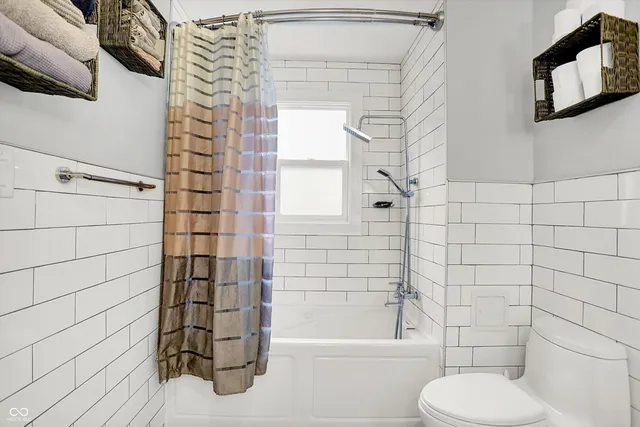 $279,900 | 301 North 17th Avenue, Beech Grove, IN 46107