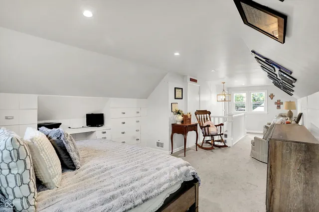 $279,900 | 301 North 17th Avenue, Beech Grove, IN 46107