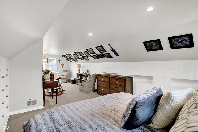 $279,900 | 301 North 17th Avenue, Beech Grove, IN 46107