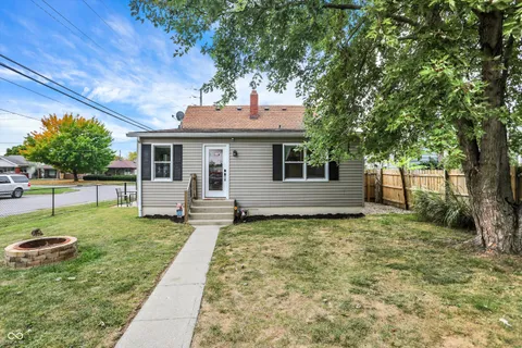 $279,900 | 301 North 17th Avenue, Beech Grove, IN 46107