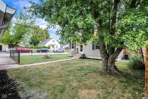 $279,900 | 301 North 17th Avenue, Beech Grove, IN 46107