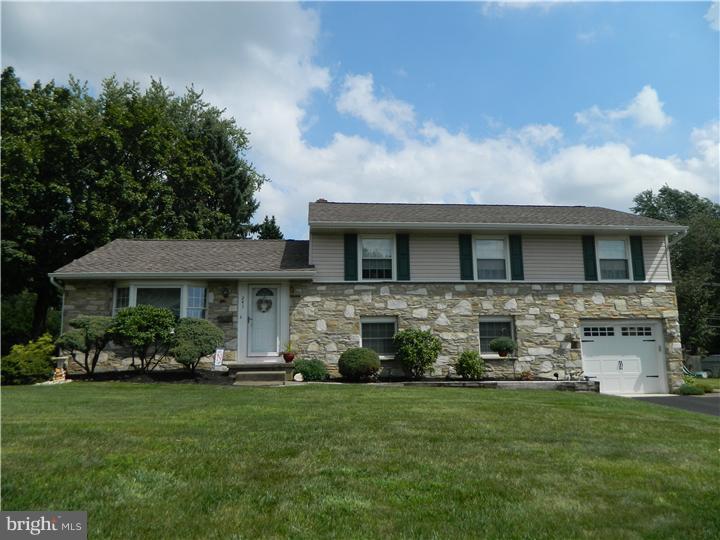 241 Harding Road Southampton, PA 18966 - Photo 1 of 25 Exterior
