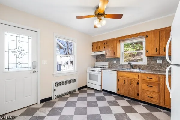 $3,400 | 83 Chestnut Hill Drive West, Denville, NJ 07834