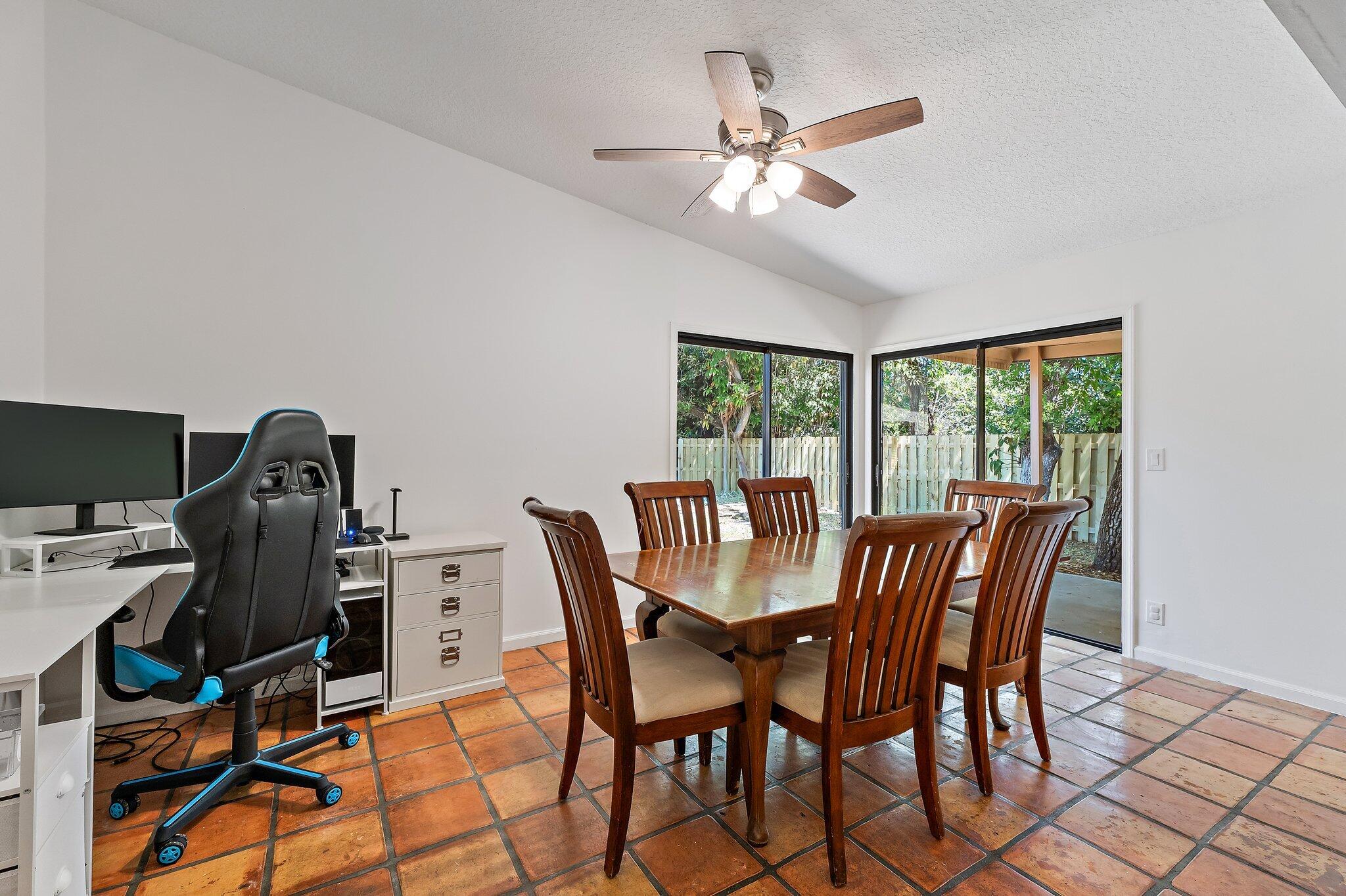 1007 Raintree Lane Palm Beach Gardens, FL 33410 - Photo 12 of 58 dining 1