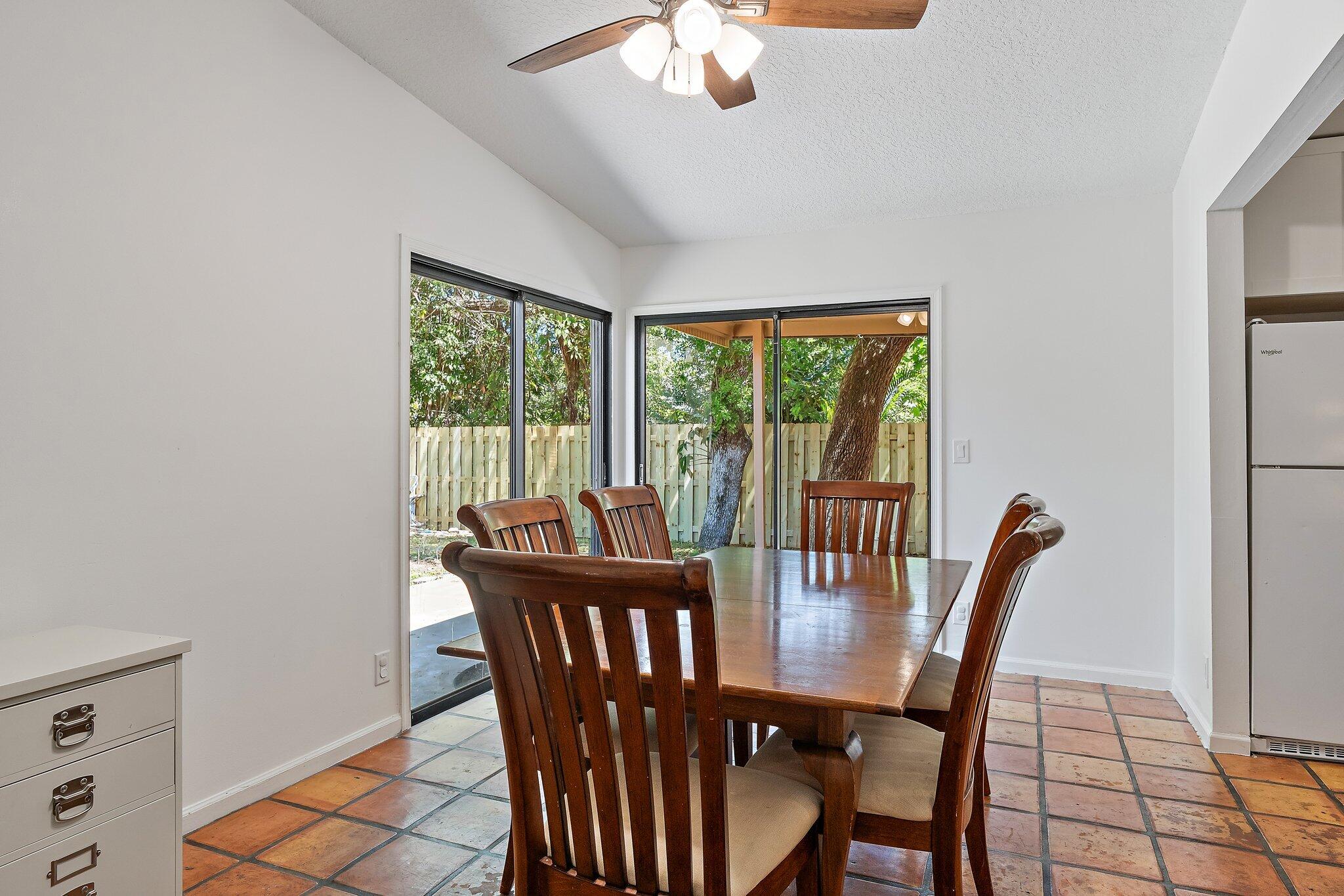 1007 Raintree Lane Palm Beach Gardens, FL 33410 - Photo 13 of 58 dining 2