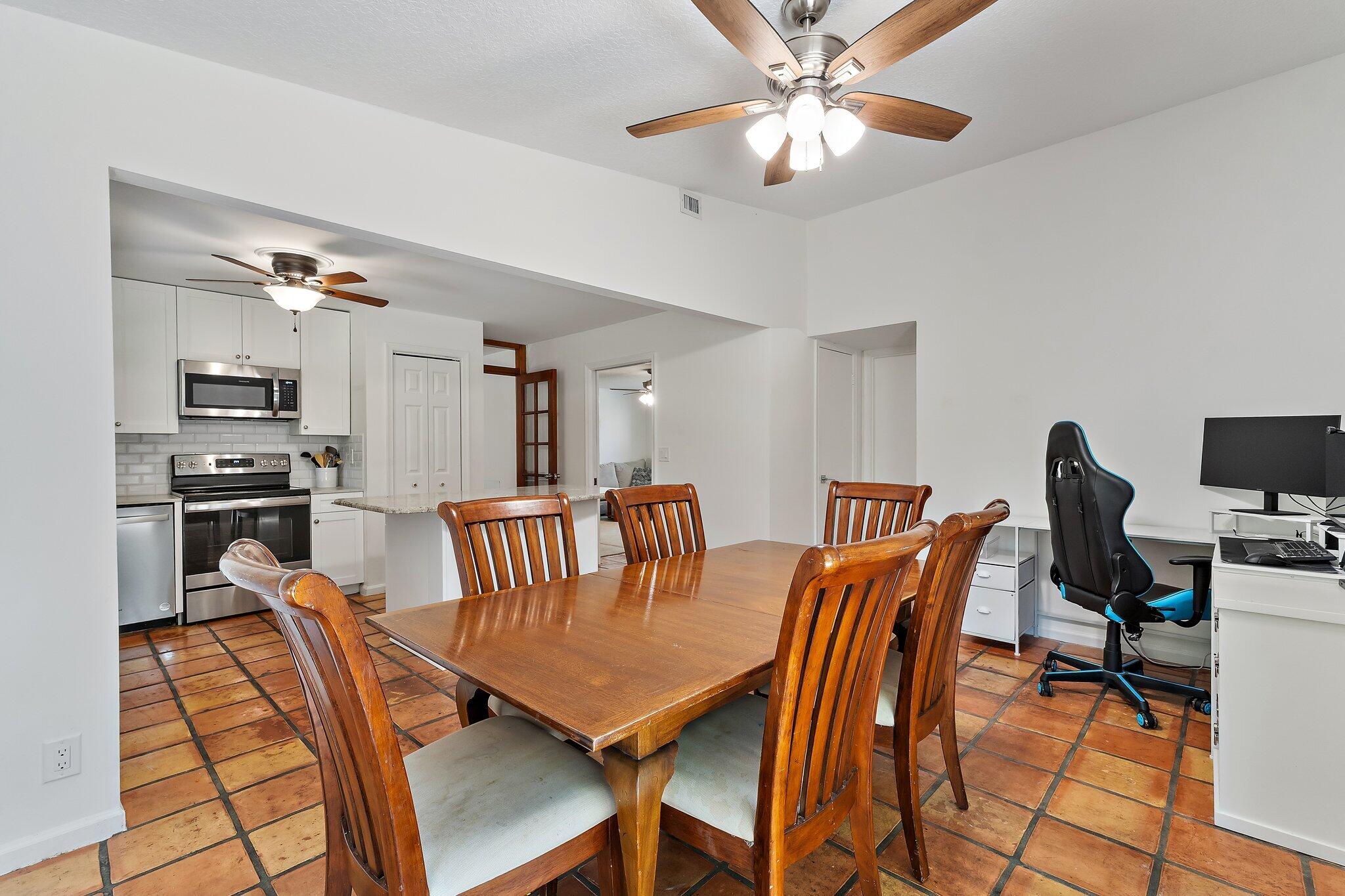 1007 Raintree Lane Palm Beach Gardens, FL 33410 - Photo 15 of 58 dining 4