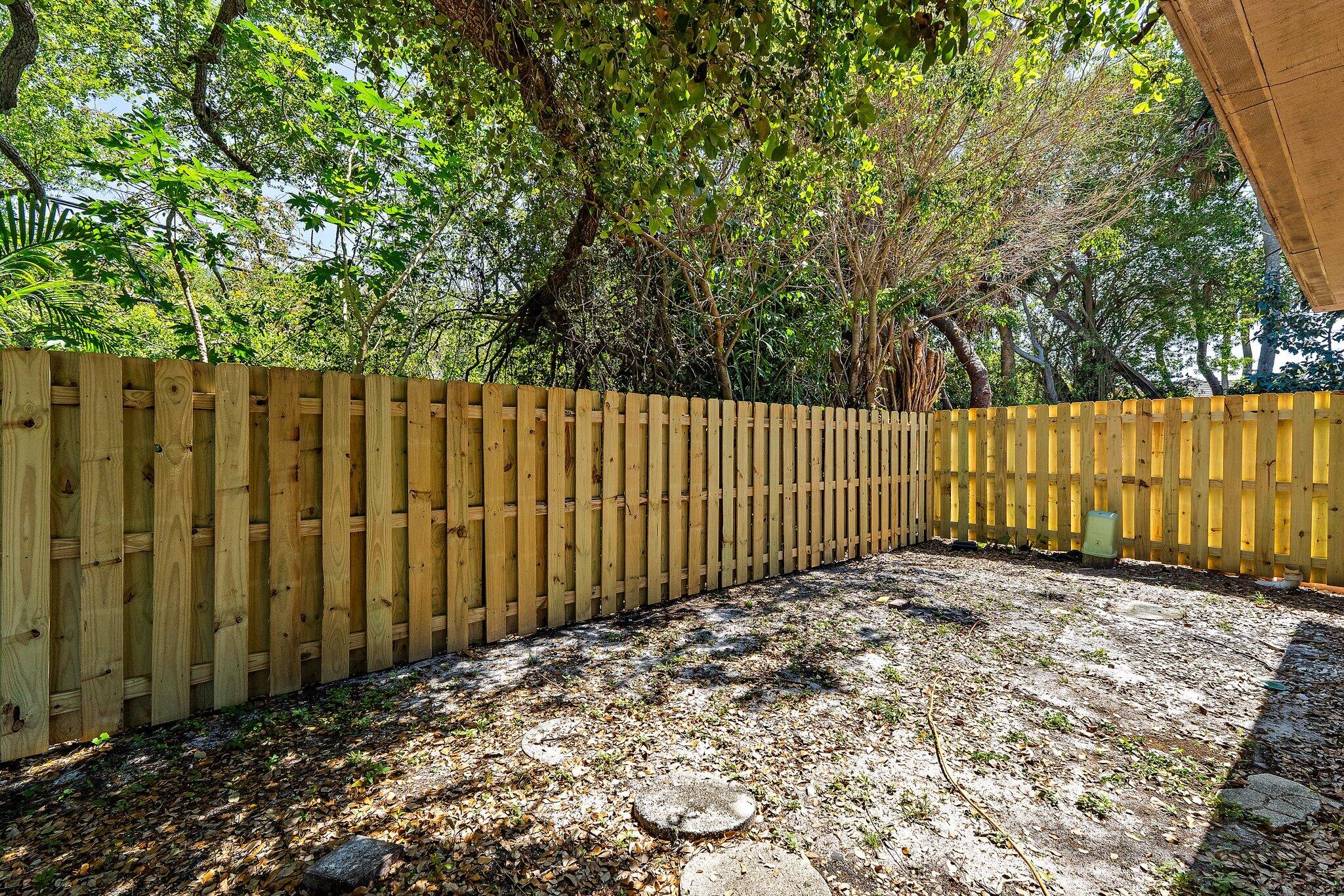 1007 Raintree Lane Palm Beach Gardens, FL 33410 - Photo 45 of 58 back yard 2