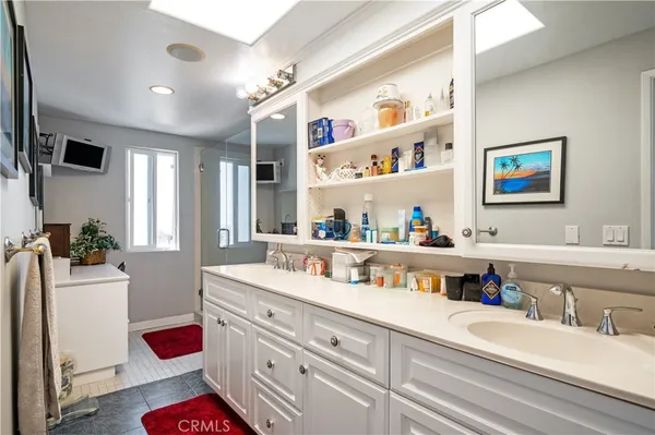 $2,499,000 | 867 Aubrey Court, Unit 1, Hermosa Beach, CA 90254