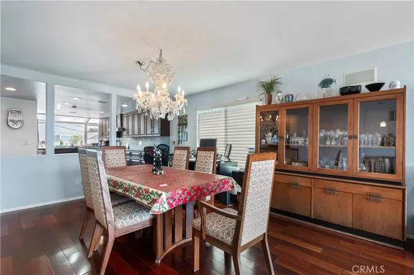 $2,499,000 | 867 Aubrey Court, Unit 1, Hermosa Beach, CA 90254