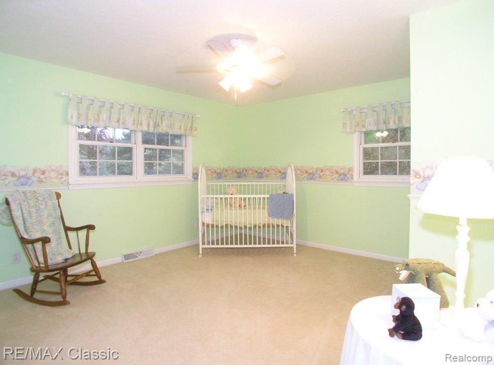 312 Whims Lane Rochester, MI 48306 - Photo 15 of 19 newII 020.JPG