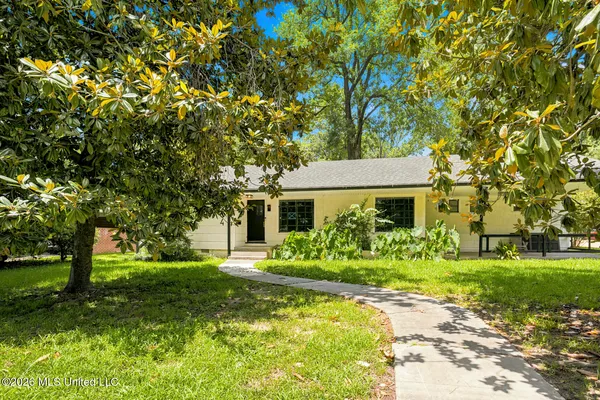 $249,000 | 964 Meadow Heights Drive, Jackson, MS 39206