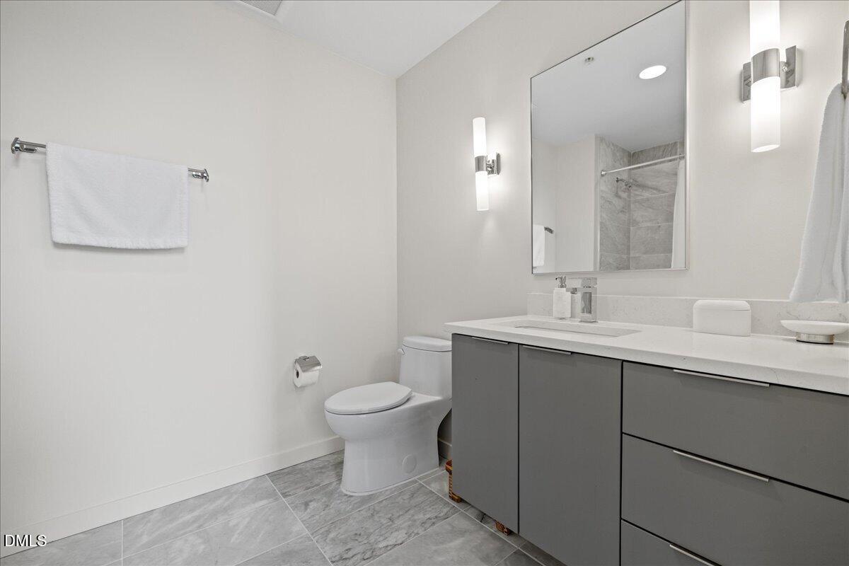 523 South West Street, Unit 505 Raleigh, NC 27601 - Photo 28 of 46 Bathroom 2