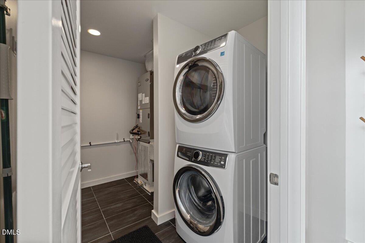 523 South West Street, Unit 505 Raleigh, NC 27601 - Photo 33 of 46 Laundry and Utility Closet