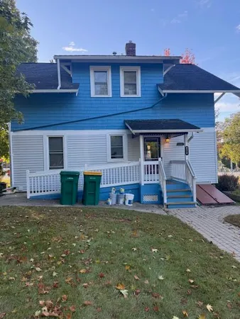 $2,100 | 212 West Michigan Avenue, Saline, MI 48176