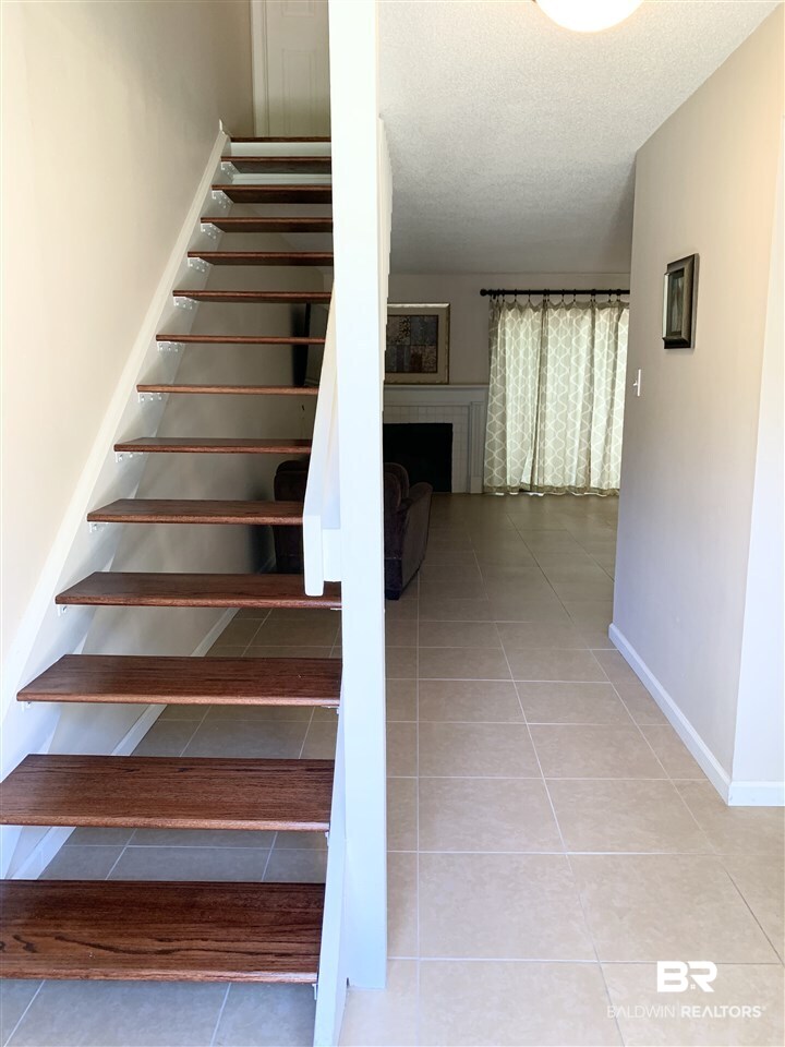 6701 Dickens Ferry Road, Unit 64 Mobile, AL 36608 - Photo 18 of 27