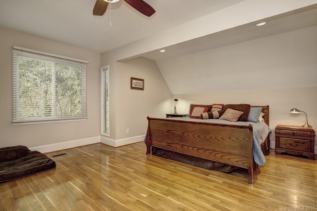 13700 Pine Harbor Road Charlotte, NC 28278 - Photo 13 of 20 Gallery Image 13