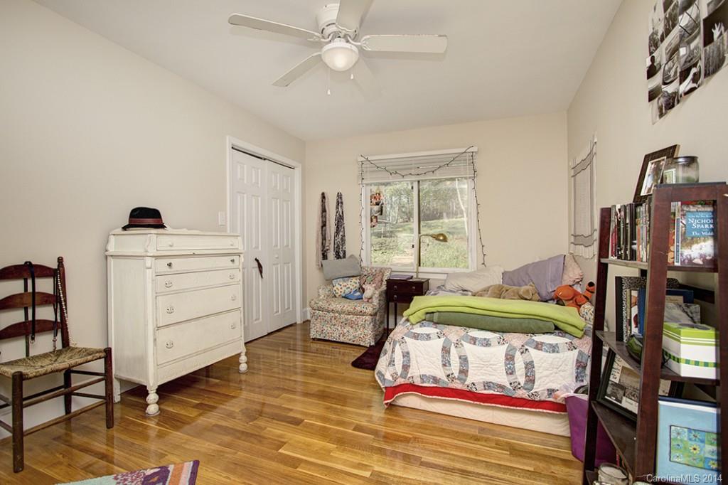 13700 Pine Harbor Road Charlotte, NC 28278 - Photo 4 of 20 Gallery Image 4