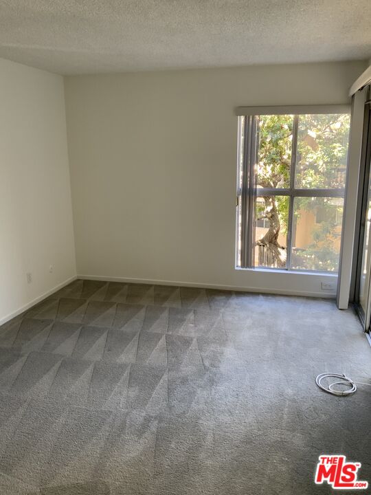 4207 Raintree Circle Culver City, CA 90230 - Photo 9 of 16