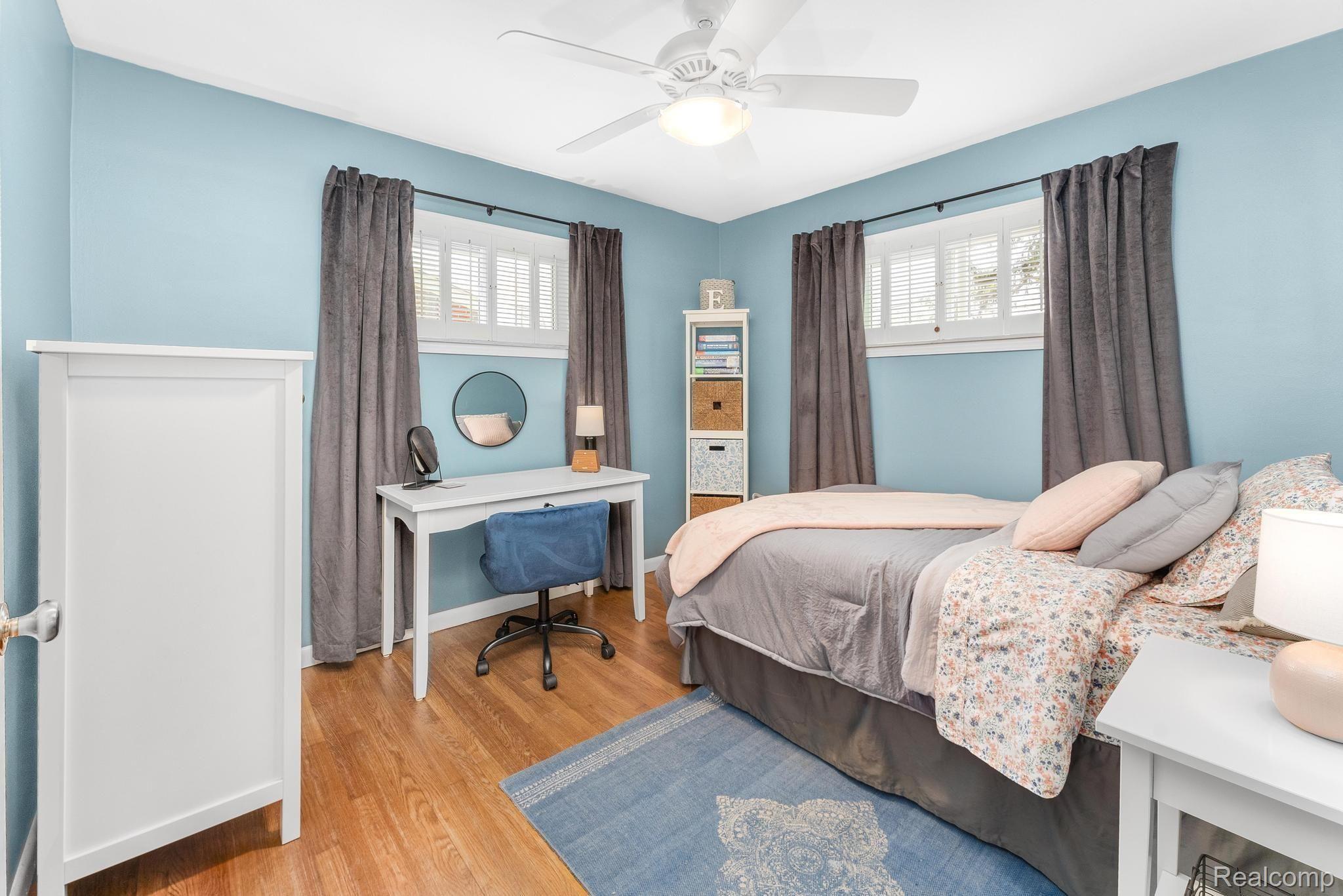 18751 Wick Road Allen Park, MI 48101 - Photo 20 of 47 0012.jpg