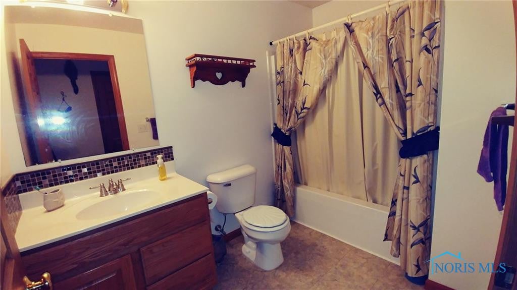 8965 Ashpacher Road Defiance, OH 43512 - Photo 8 of 26 Gallery Image 8