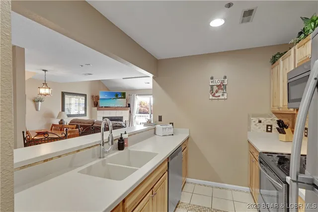 $399,000 | 4800 Eagleview Drive, Unit 247, Osage Beach, MO 65065