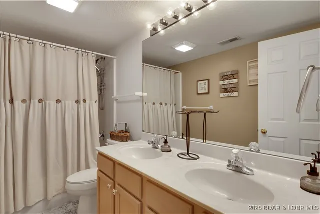 $399,000 | 4800 Eagleview Drive, Unit 247, Osage Beach, MO 65065