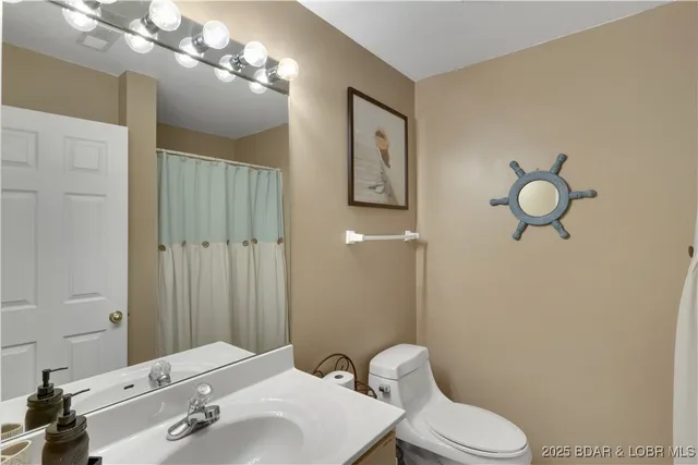 $399,000 | 4800 Eagleview Drive, Unit 247, Osage Beach, MO 65065