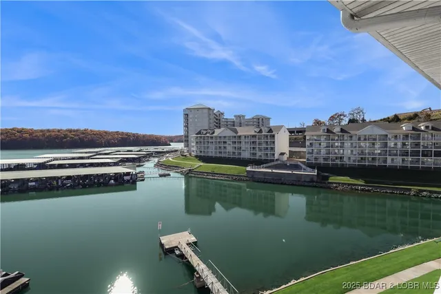 $399,000 | 4800 Eagleview Drive, Unit 247, Osage Beach, MO 65065