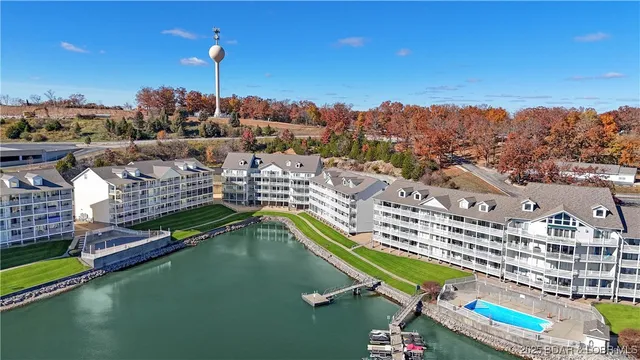 $399,000 | 4800 Eagleview Drive, Unit 247, Osage Beach, MO 65065