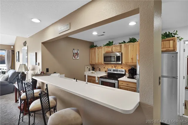 $399,000 | 4800 Eagleview Drive, Unit 247, Osage Beach, MO 65065