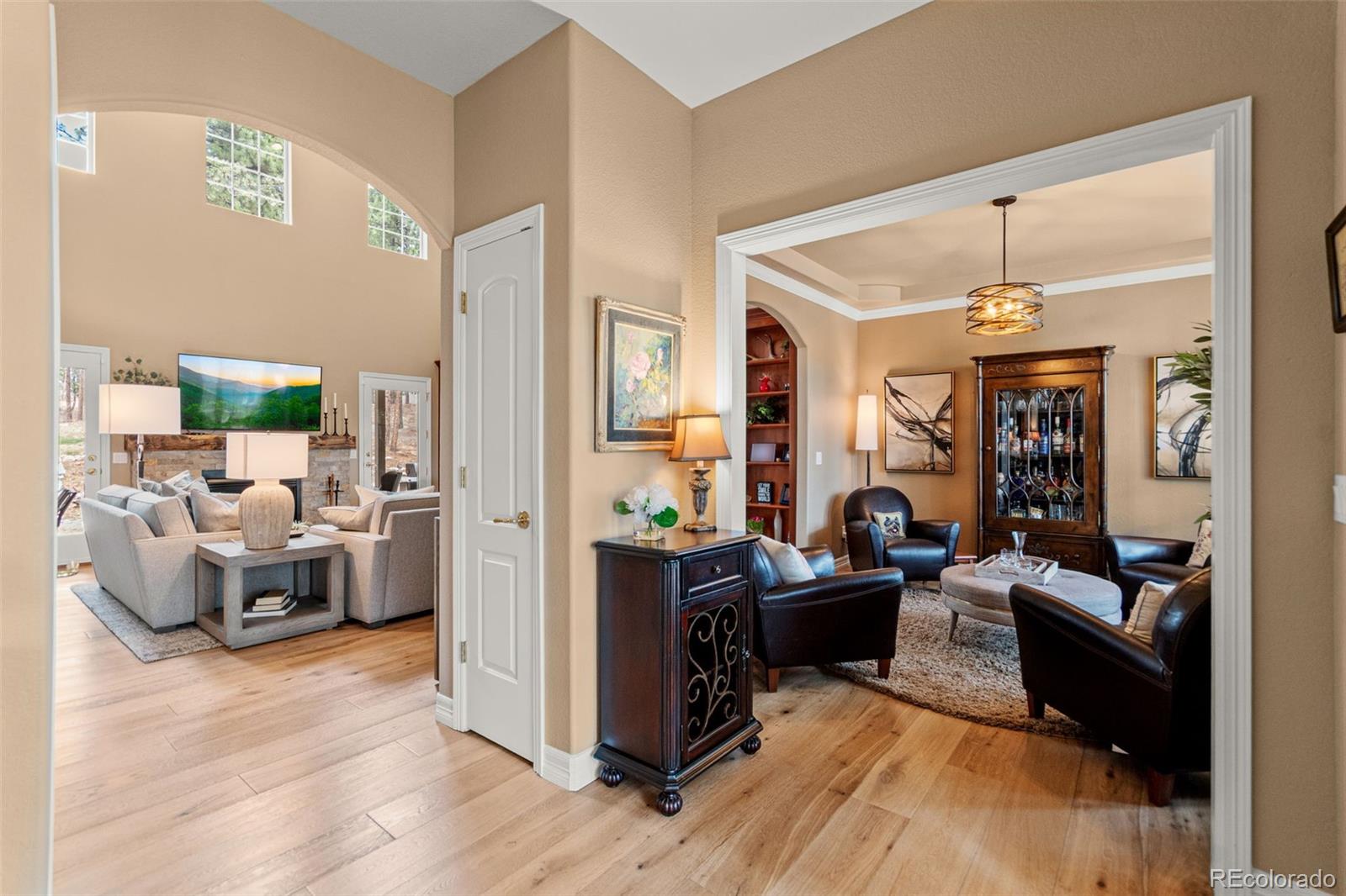 1767 Cinnamon Road Larkspur, CO 80118 - Photo 7 of 50 Gallery Image 7