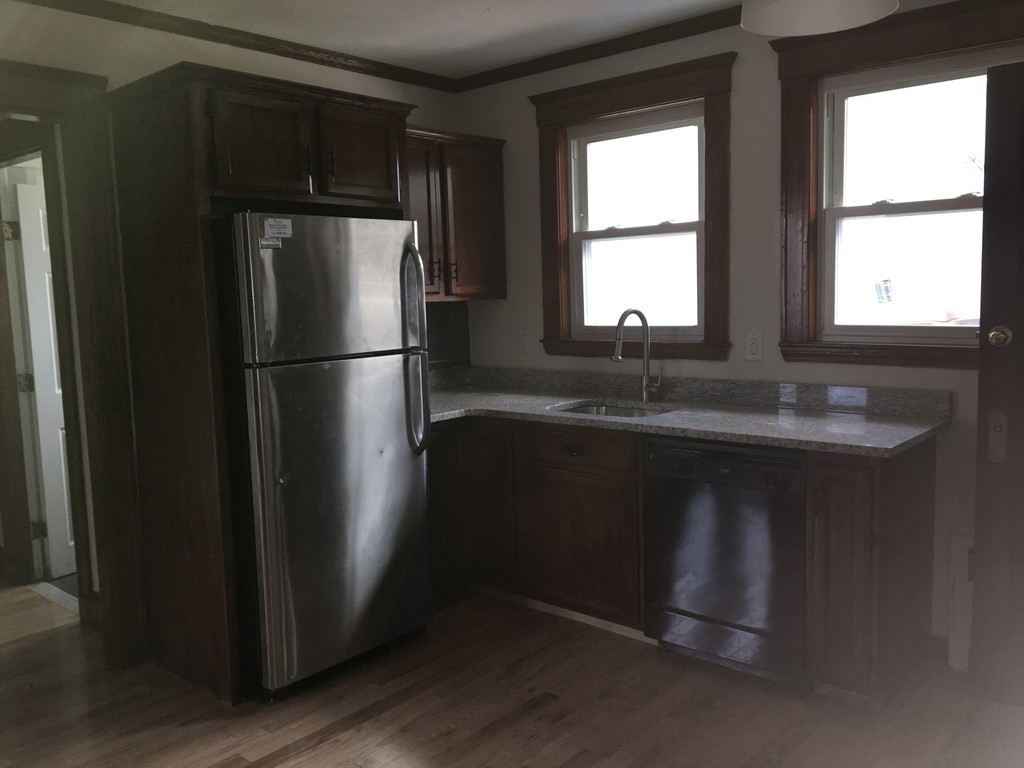 34 Oval Road Quincy, MA 02170 - Photo 3 of 11 Gallery Image 3