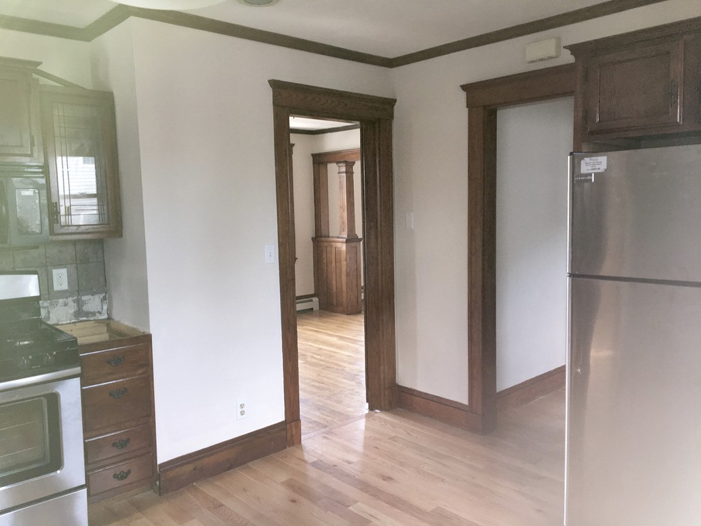 34 Oval Road Quincy, MA 02170 - Photo 4 of 11 Gallery Image 4