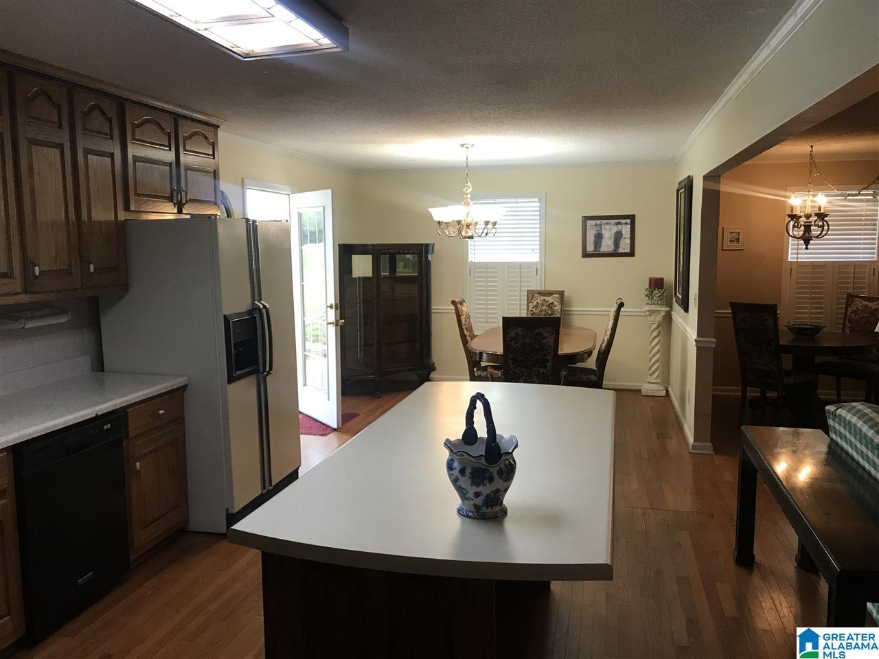 810 4th Avenue East Oneonta, AL 35121 - Photo 6 of 12