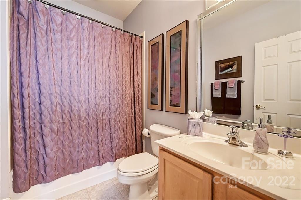 14016 Point Lookout Road Charlotte, NC 28278 - Photo 29 of 47 Gallery Image 29
