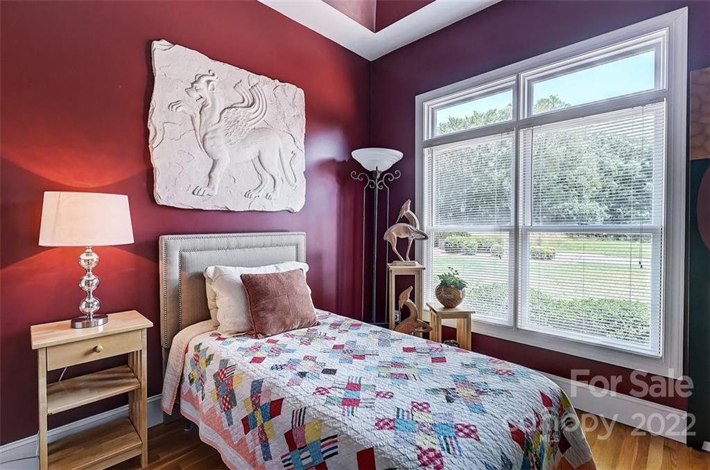 14016 Point Lookout Road Charlotte, NC 28278 - Photo 10 of 47 Gallery Image 10