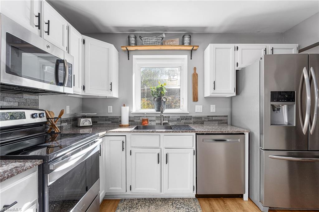 7358 Davis Country Road Randleman, NC 27317 - Photo 13 of 50