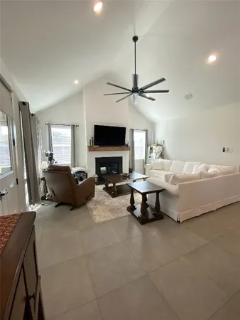 $385,000 | 15330 Water Oak Way, Santa Fe, TX 77517
