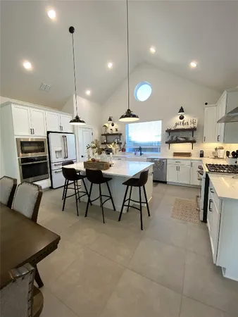 $385,000 | 15330 Water Oak Way, Santa Fe, TX 77517