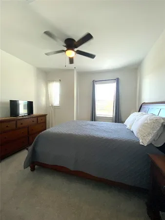$385,000 | 15330 Water Oak Way, Santa Fe, TX 77517