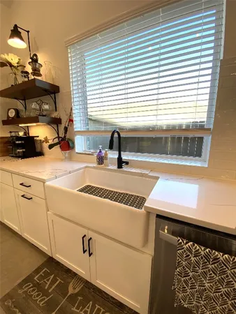 $385,000 | 15330 Water Oak Way, Santa Fe, TX 77517