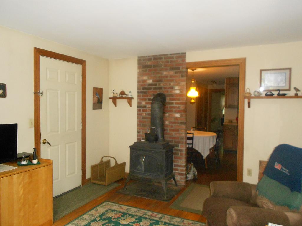 248 Hayden Road Hollis, NH 03049 - Photo 4 of 27