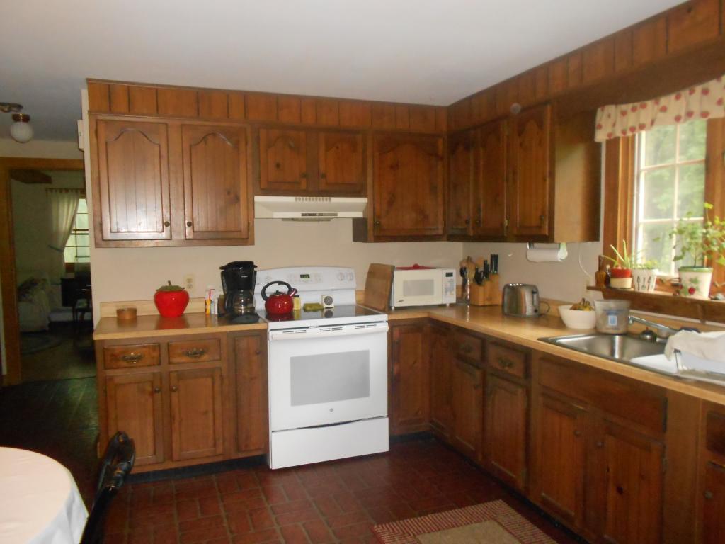 248 Hayden Road Hollis, NH 03049 - Photo 6 of 27