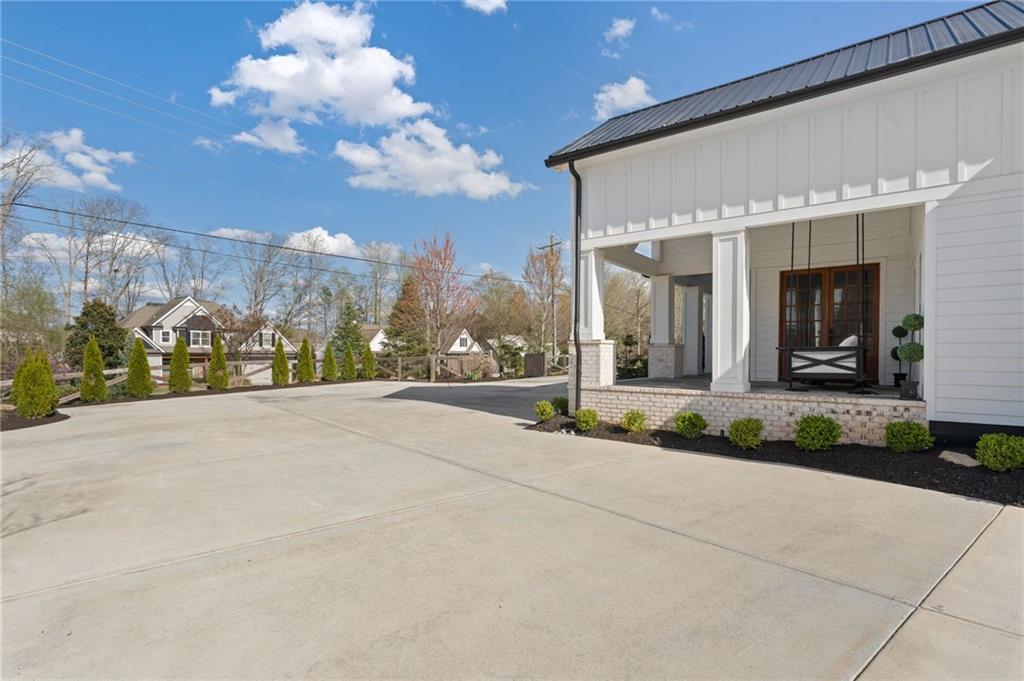 6044 Wade Orr Road Flowery Branch, GA 30542 - Photo 86 of 94
