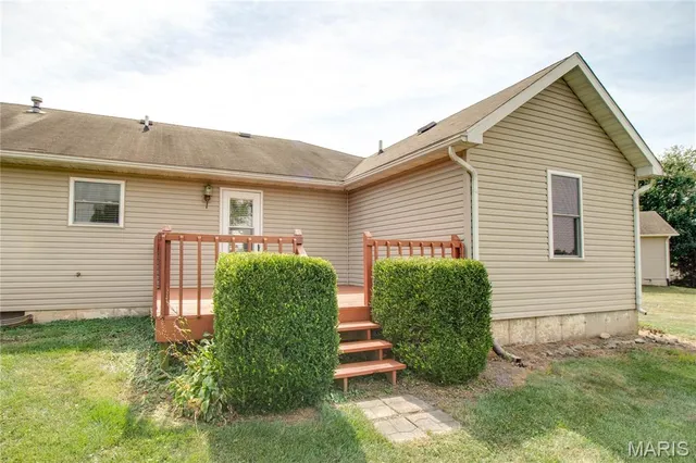 $160,000 | 902 Angela Court, Jerseyville, IL 62052