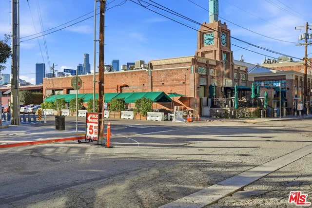 $1,395,000 | 530 South Hewitt Street, Unit 533, Los Angeles, CA 90013