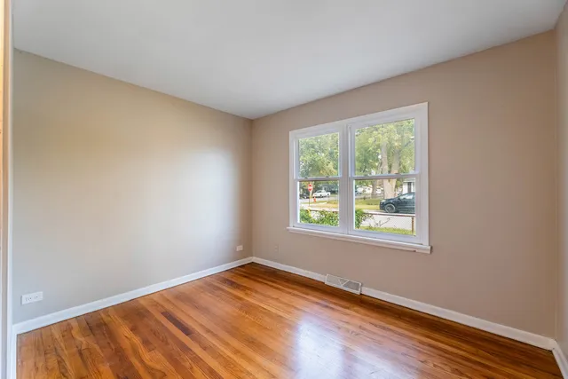 $194,999 | 14901 Richmond Avenue, Posen, IL 60469