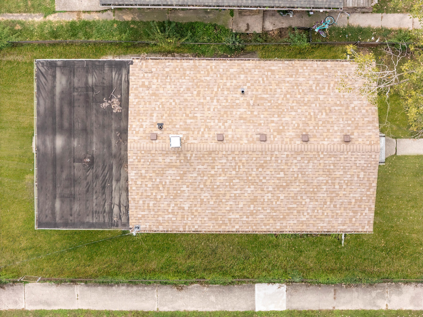 14901 Richmond Avenue Posen, IL 60469 - Photo 26 of 33 a view of outdoor space and yard